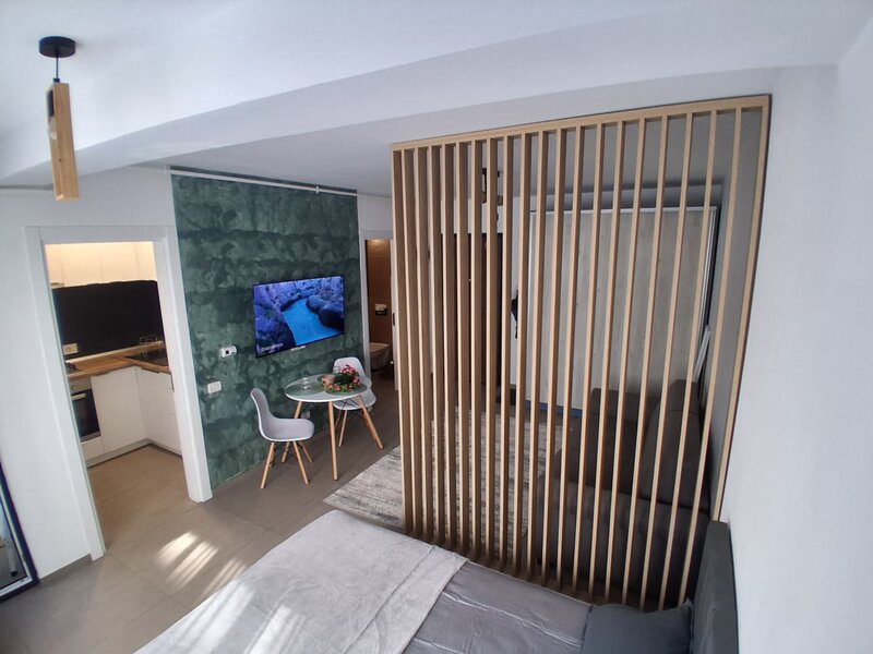 Brancoveanu, Cavar Residence Odei,